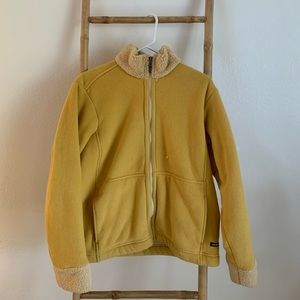 Patagonia Synchilla vintage womens yellow and cream winter zip up jacket
